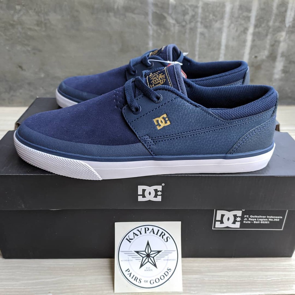 skateboard dc shoes