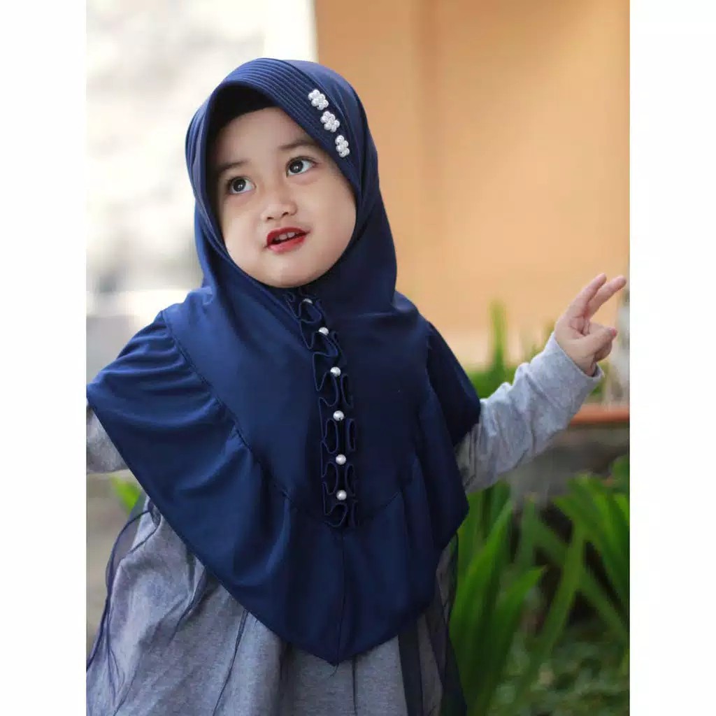 Jilbab Anak Kriwil Depan Variasi Dasi Mutiara Usia 3-6 Tahun Bahan Jersey Terbaru Termurah / Alody's