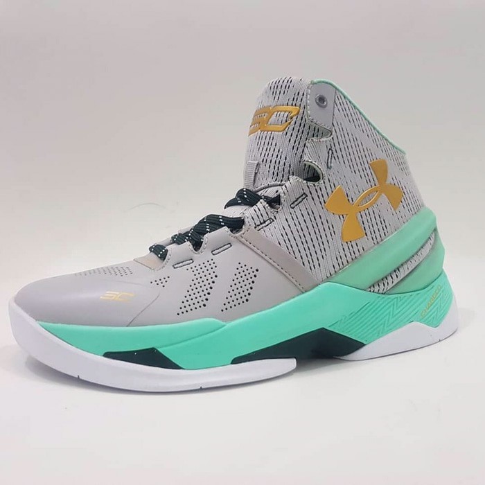 UNDER ARMOUR CURRY 2.0 *GRAY GREEN *