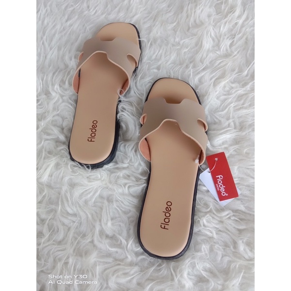 11.11 SALE : sandal H 4 / sandal slop / sandal H / sandal santai / sandal cantik /sandal teplek /sandal wanita