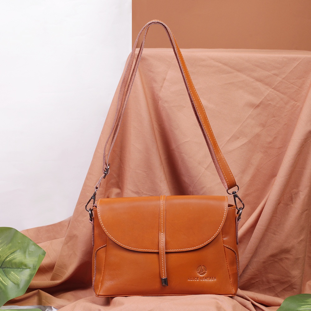 Tas Selempang Wanita / Tas Sling Bag Cewek Kulit Sapi Asli ALICE LEATHER DAISY LEATHER BAG - AL05