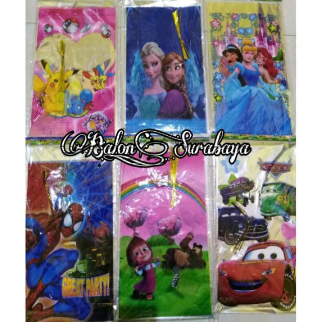 

Plastik Snack Ultah Karakter uk. SEDANG (M) 20 x 40 cm. isi 10 biji