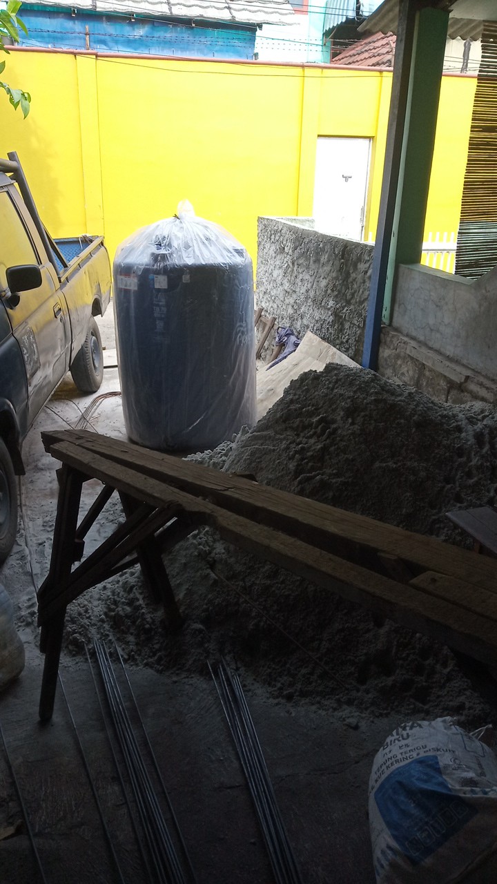 Penguin - Tangki Tandon Toren Air Water Tank Set Tb 70 Tb70 650 L Biru Tua