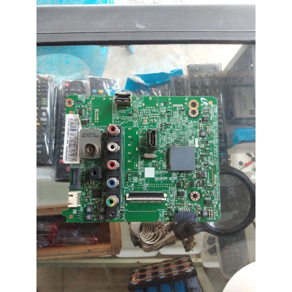 MB Samsung ua23H4003arxxd