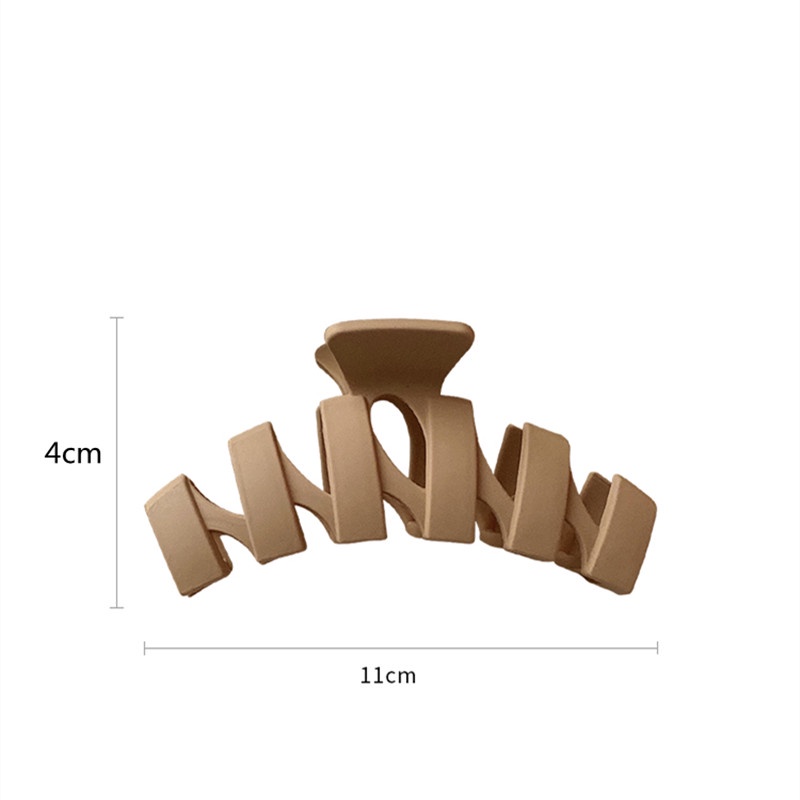 French Style Big Wave Hair Claws Geometric Hollow Hairpin Back of Head Temperament Plate Hair Shark Clip