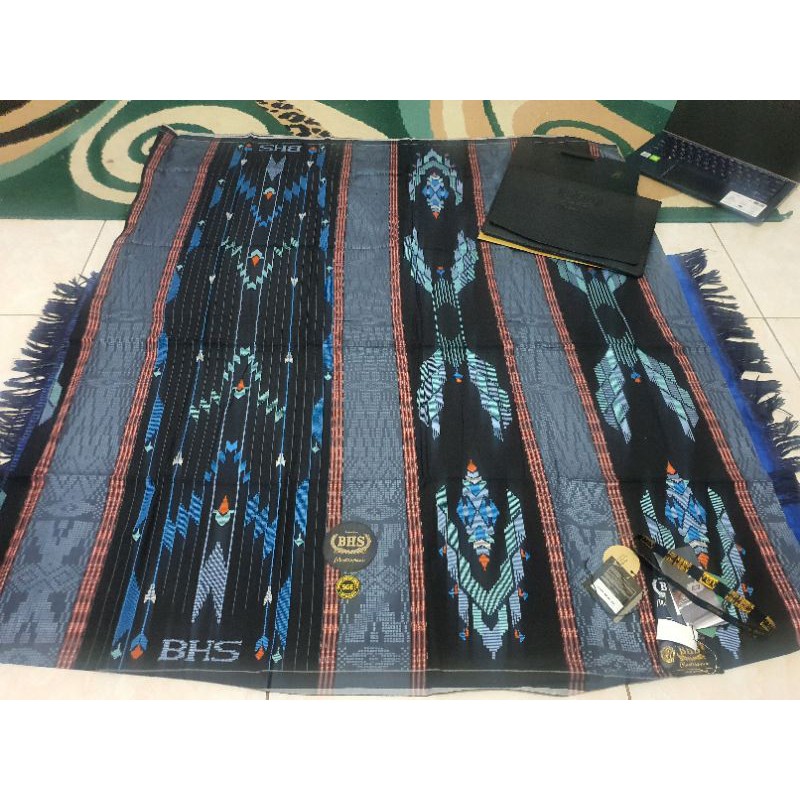 Sarung BHS GOLD Masterpice SGE HITAM