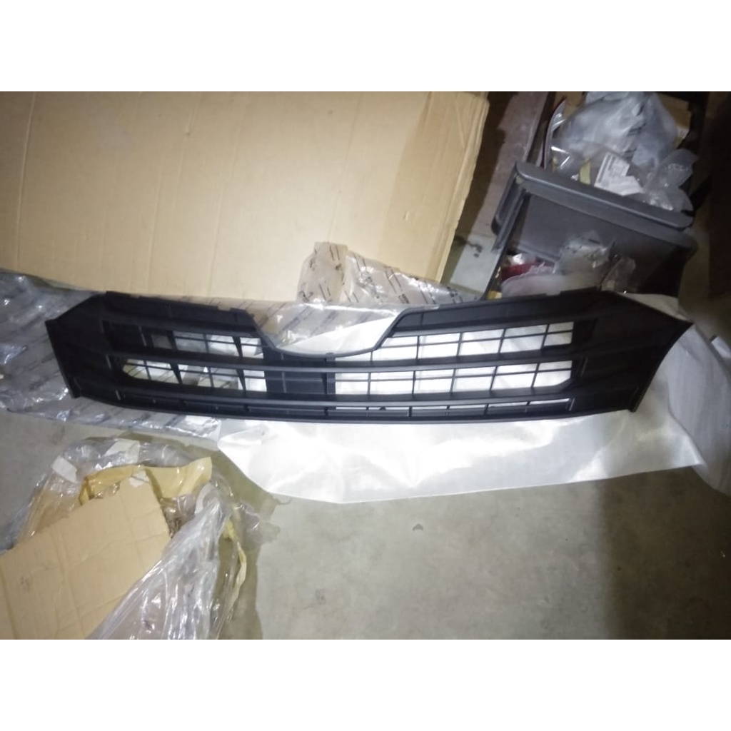 GRILL DEPAN53111BZ550TOYOTA CALYA2016 - 2020