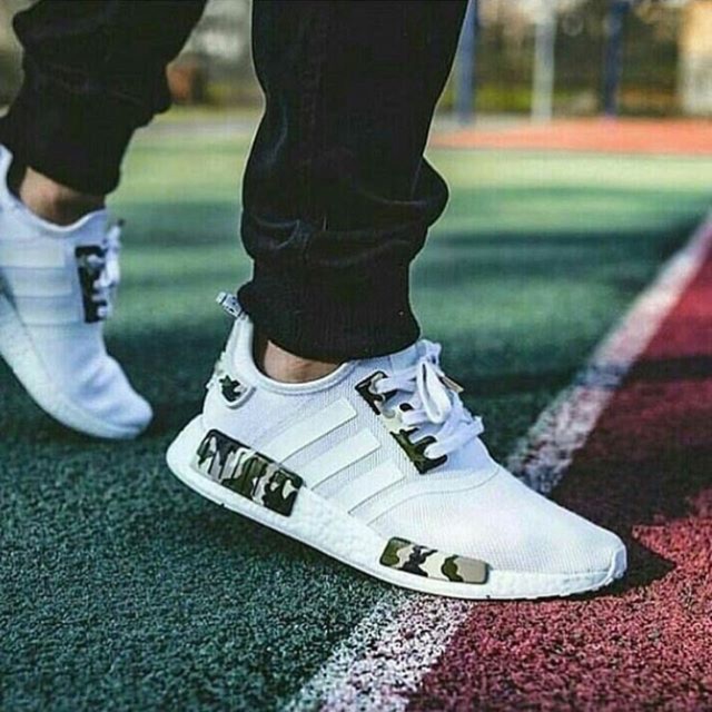 ADIDAS NMD R1 WHITE CAMO
