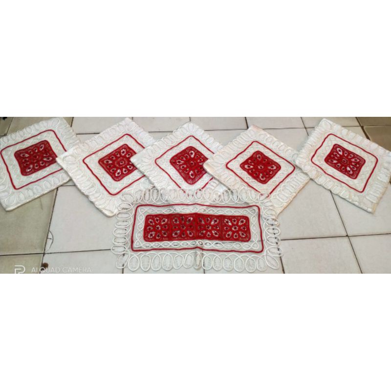 Set bantal kursi sulam usus/sulam usus lampung/khas lampung