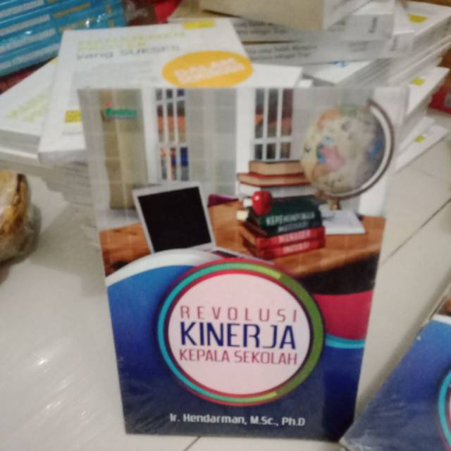 Revolusi kinerja kepala sekolah