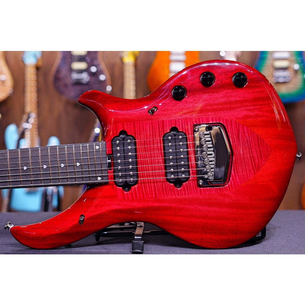 Ernie Ball Music Man John Petrucci Majesty 7 - Pink Sand M013535