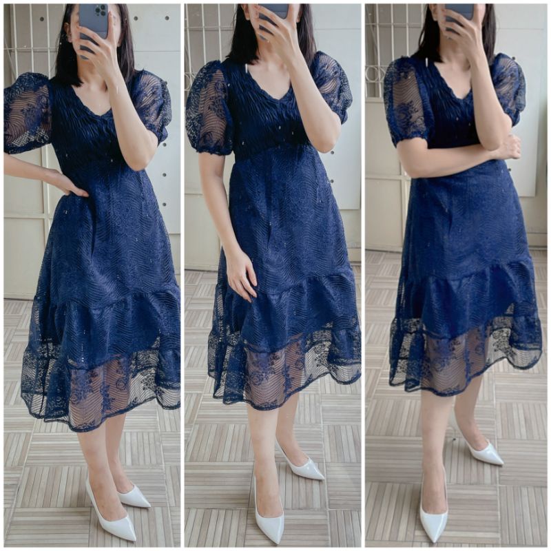 ⚡️ CLEARANCE SALE ♡ PREMIUM ♡ REAL PIC ! CLARETTE VINTAGE BROCADE LUXURY LACE PARTY MIDI DRESS /  GAUN PESTA MEWAH