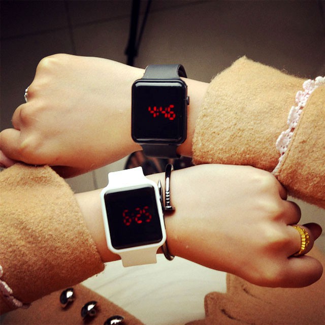 DODORY J138 Jam Tangan LED Wanita Pria Bahan Silikon Digital Watch Fashion Unisex