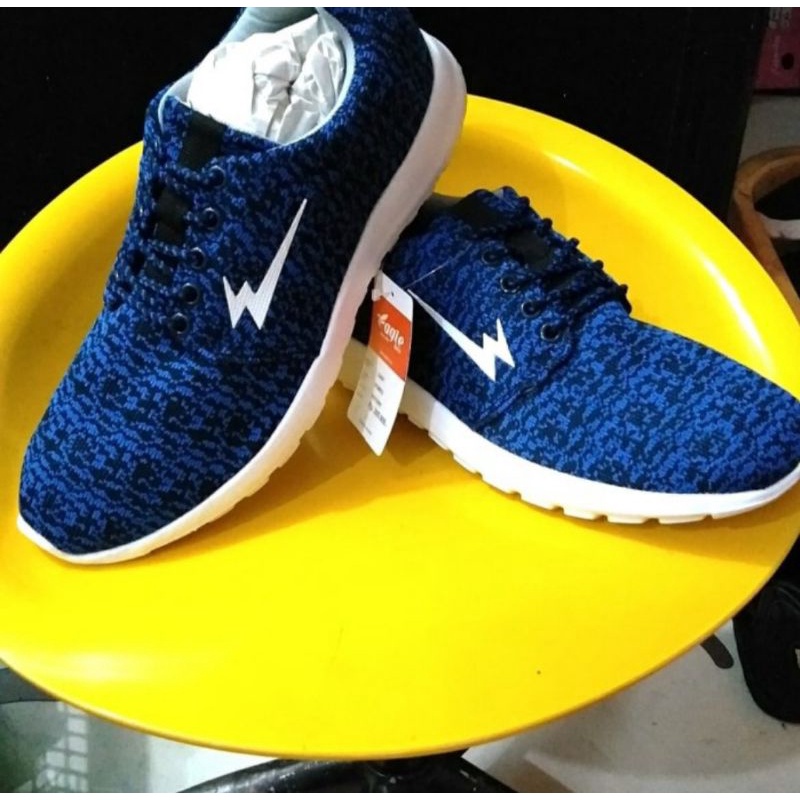 Sepatu Running Eagle Romeo Navy White