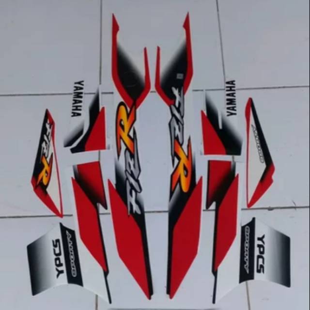 Striping fiz R marlboro 2001 merah putih