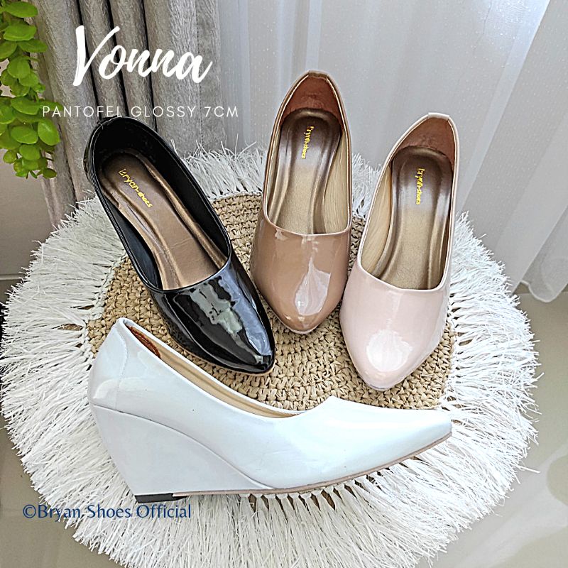 Bryan Vonna Pantofel Wedges 7cm 3cm Glossy Formal Kantor Kilap 36-40 41 42 43 Jumbo Oversize Bigsize