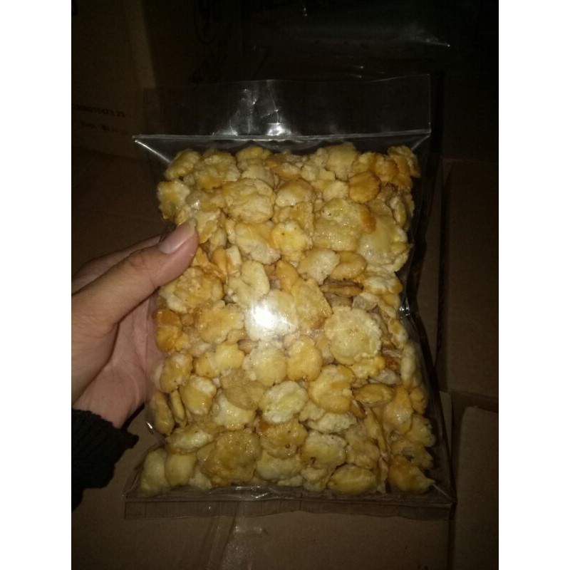 

Emping Melinjo Premium Manis Siap Makan Kemasan 250 Gram