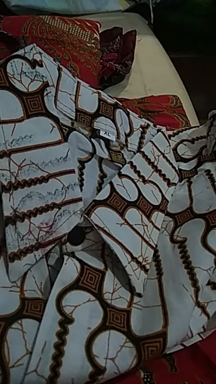 Batik Couple Keluarga Sania Ruffle Ori Ndoro Jowi Dnt Motif Garuda Merah