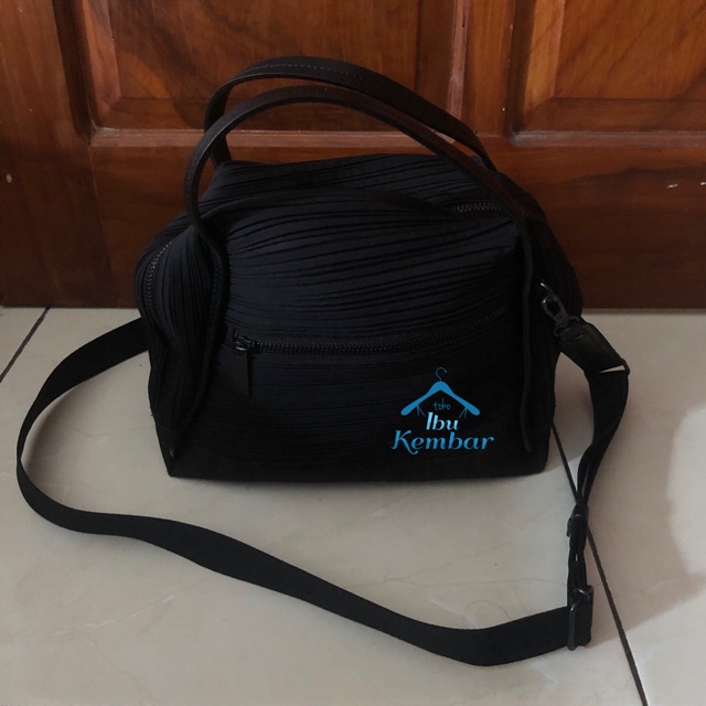 Pleats Please Issey Miyake Bag (PRELOVED)