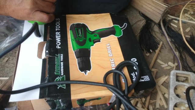 Richu Modern Mesin Bor Besi Kayu 10 Mm Bolak Balik Benz