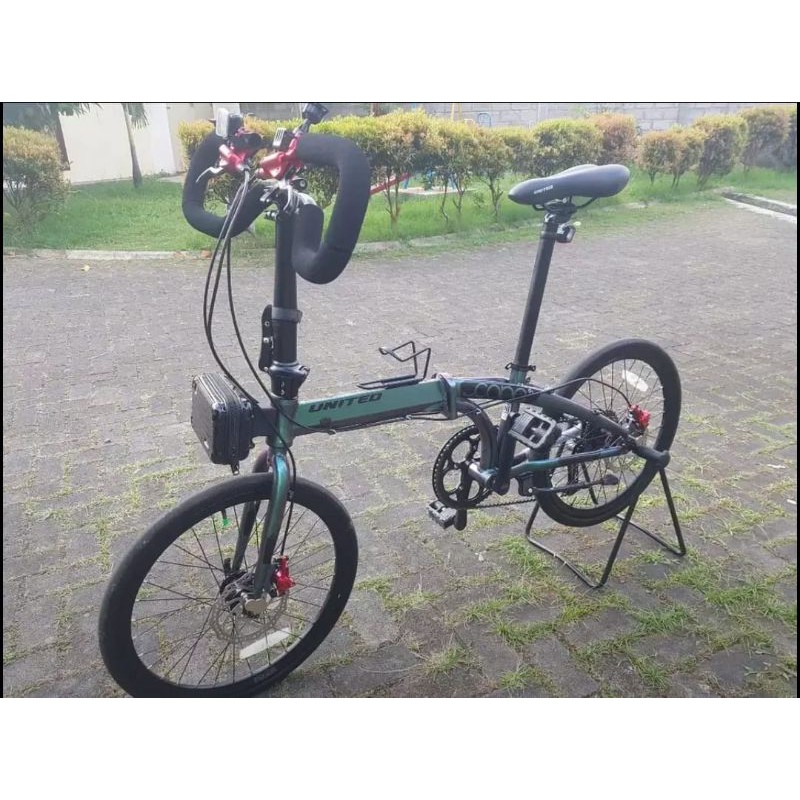 sepeda united cora 9s