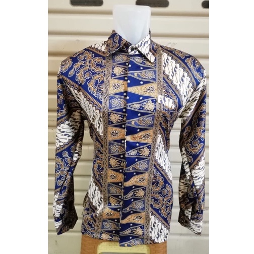 KEMEJA BATIK PRIA / KEMEJA MOTIF BATIK LENGAN PANJANG DAN LENGAN PENDEK MOTIF TUMPAL NAVY