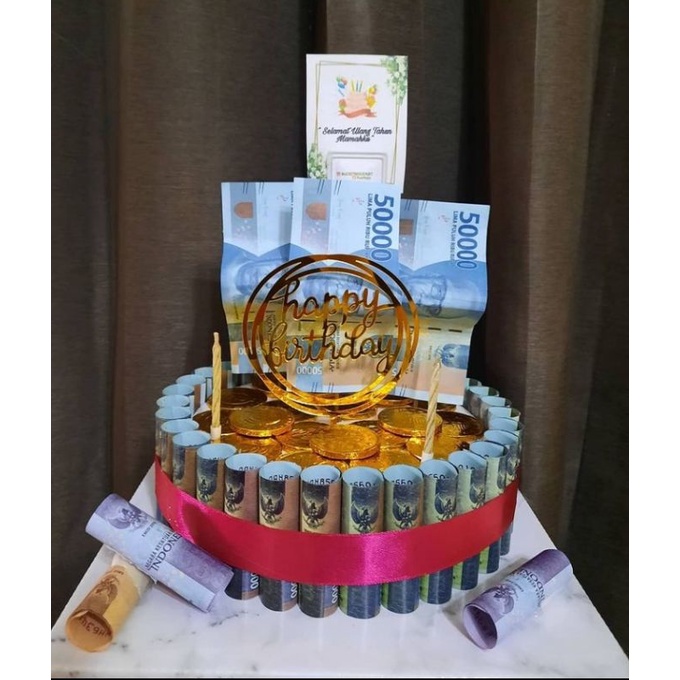 

Money cake/cake uang palsu/hadiah ulangtahun