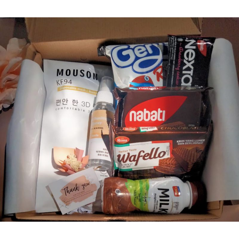

HAMPERS & GIFT BOX (Paket Snack)