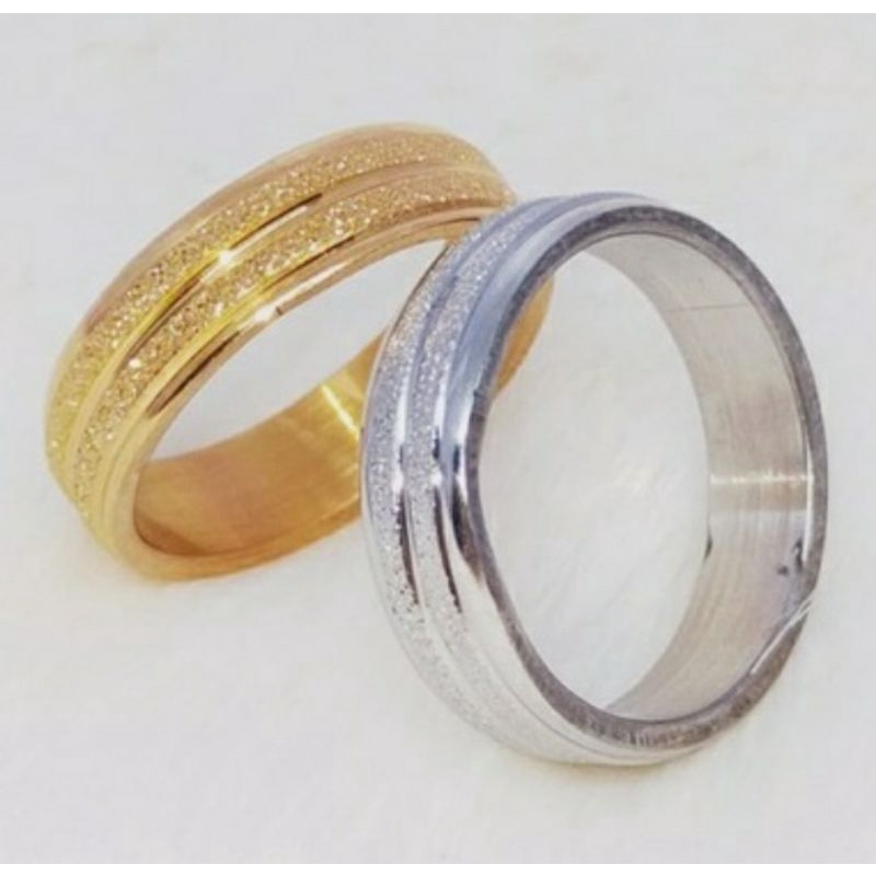 cincin titanium / cincin ring doof pasir emas