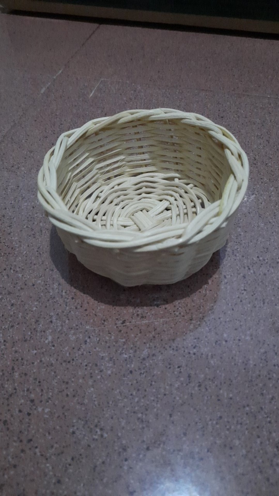 Keranjang Rotan Bulat Mini (props Foto)