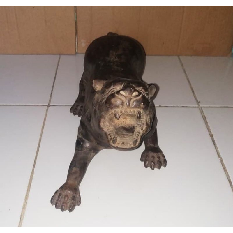 Koleksi Patung Pajang Macan Kembang Harimau Ngaum Hitam Antik Langka