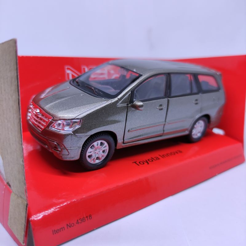 Diecast Miniatur Mobil Toyota Kijang Innova coklat/brown barong merk Welly 1:36 murah