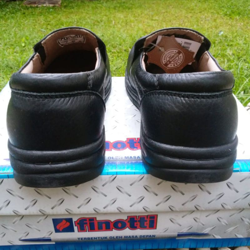 Sepatu Finotti K 208, sepatu kantor finotti, sepatu pantofel