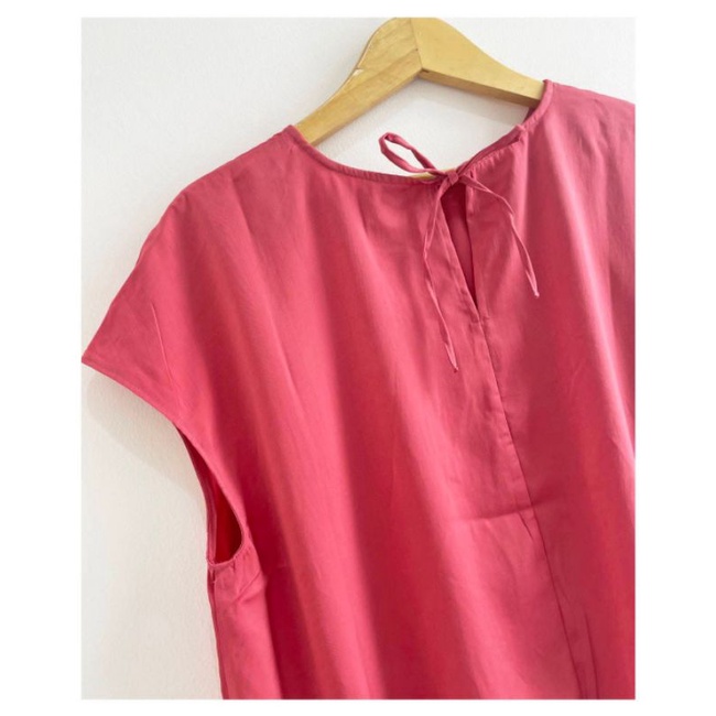 Worthington camellia pink shirred top