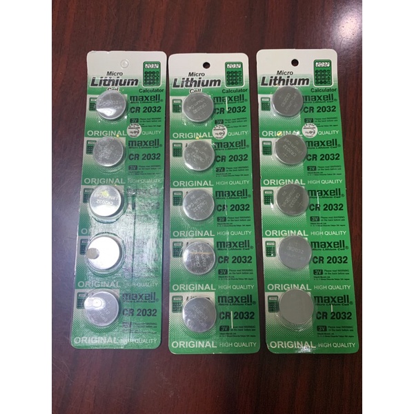 Baterai cr2032 & BATERAI CR2032 & Battery CR2032 & BATERAI KALKULATOR JAM & BATERAI CMOS & CR2032