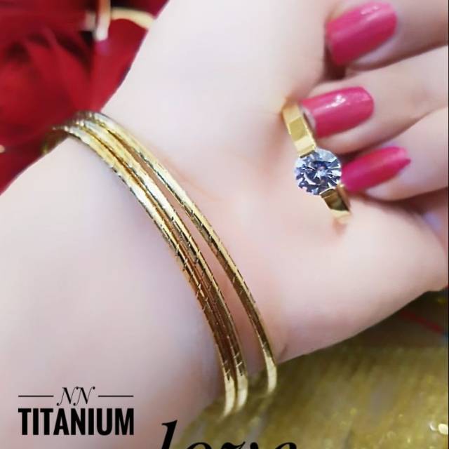 Titanium gelang dan cincin 2180k