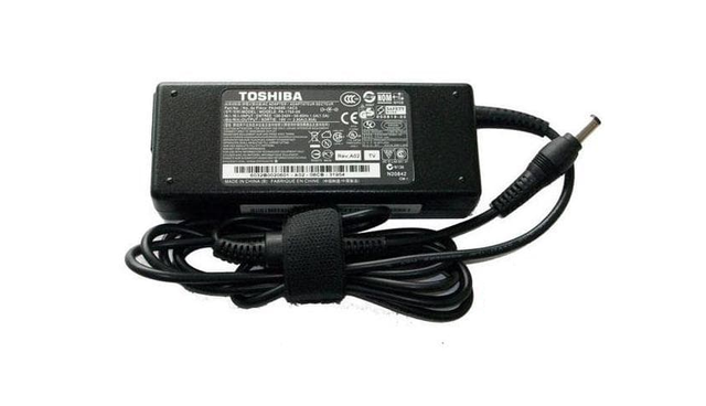 Casan Adaptor charger TOSHIBA 19V 3.42A