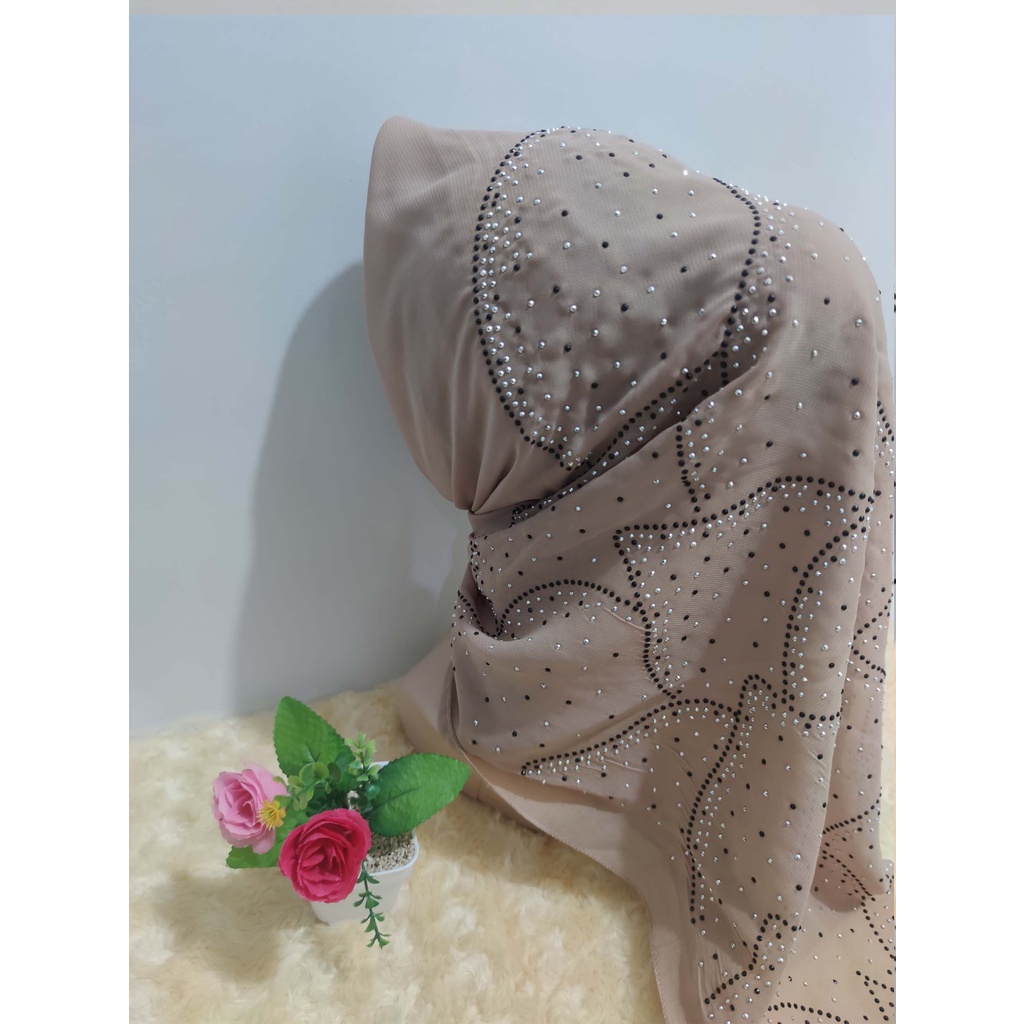 hijab mute swarovski glamour kubah / Hijab Segi Empat mute / Jilbab SegiEmpat mute / Kerudung Segi E