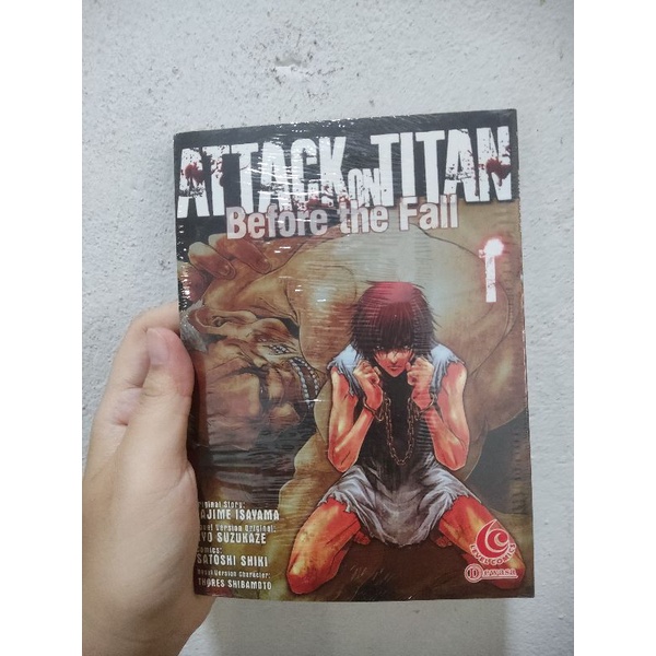 Komik Jepang / Attack On Titan Before The Fall Vol. 1