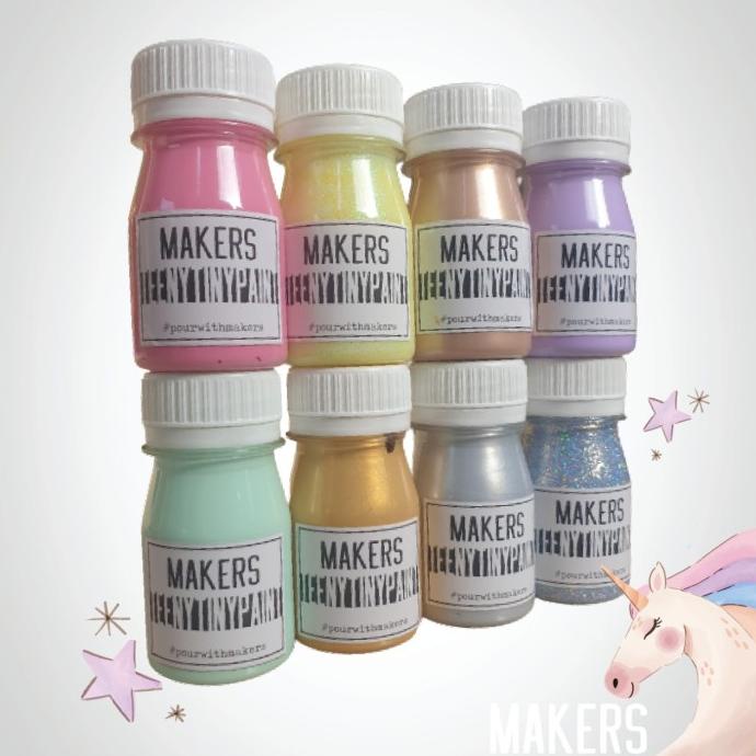 

The Last Unicorn -Acrylic Gift Box by MAKERS