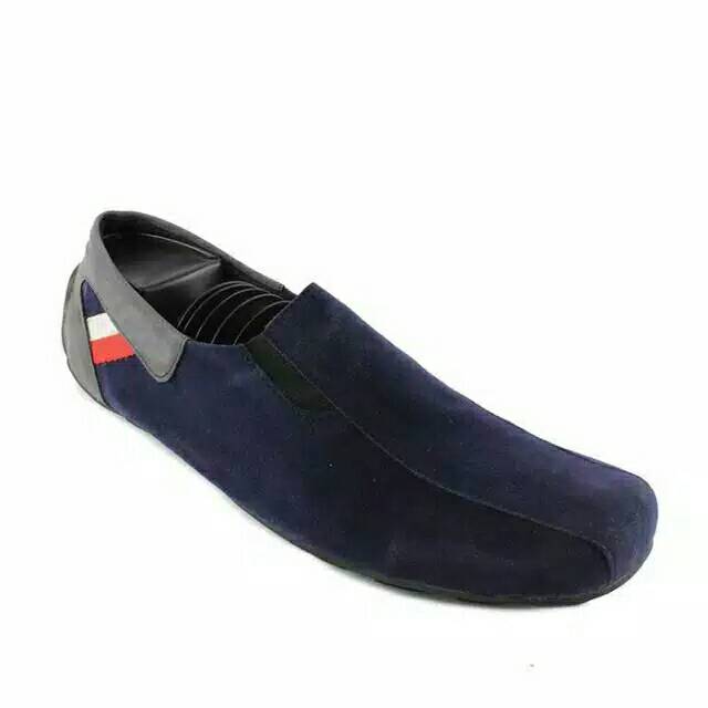 Sepatu Slip On Goodness Play Santai Nyaman Trendy Gaya Nongkrong Casual Fashion Slop Pria Size 39-43