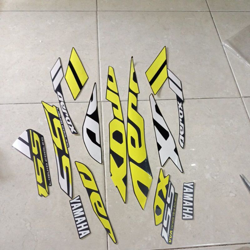 striping stiker les body aerox 2019 hitam hijau bahan original