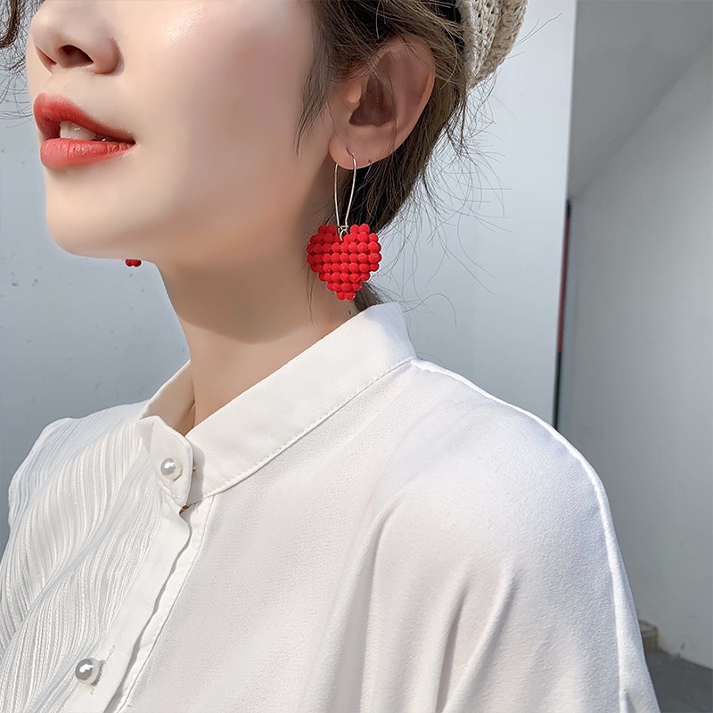 Slim wajah anting-anting wanita 2020 baru fashion hollow mewah bola cinta anting-anting cincin/stud