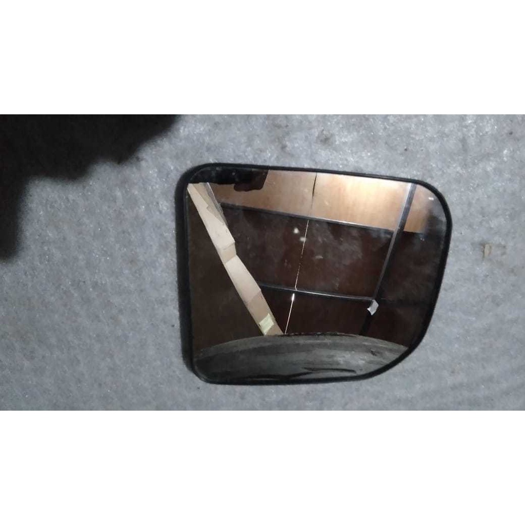 KACA SPION LHTOYOTA  AVANZA2012-2014