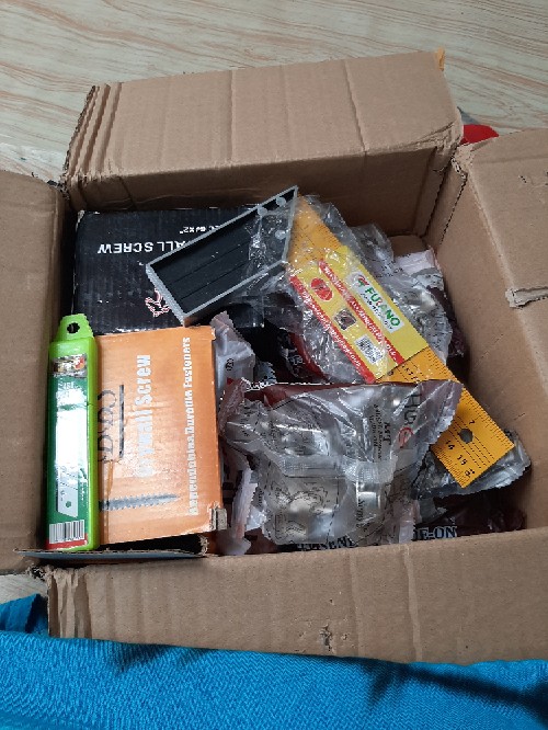 Engsel Sendok Lemari Kitchen Set Huben Lurus