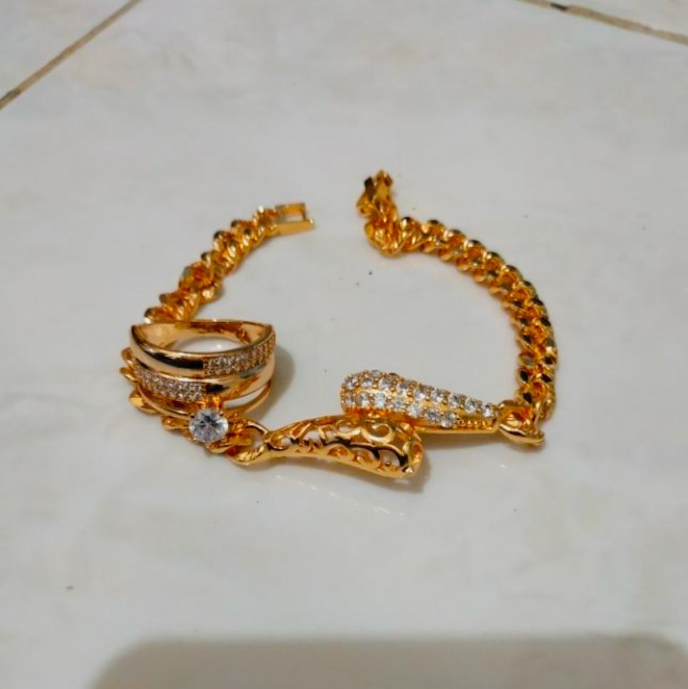 Gelang Xuping Set Perhiasan Wanita Gelang Rantai Plat Ular Bonus Cincin