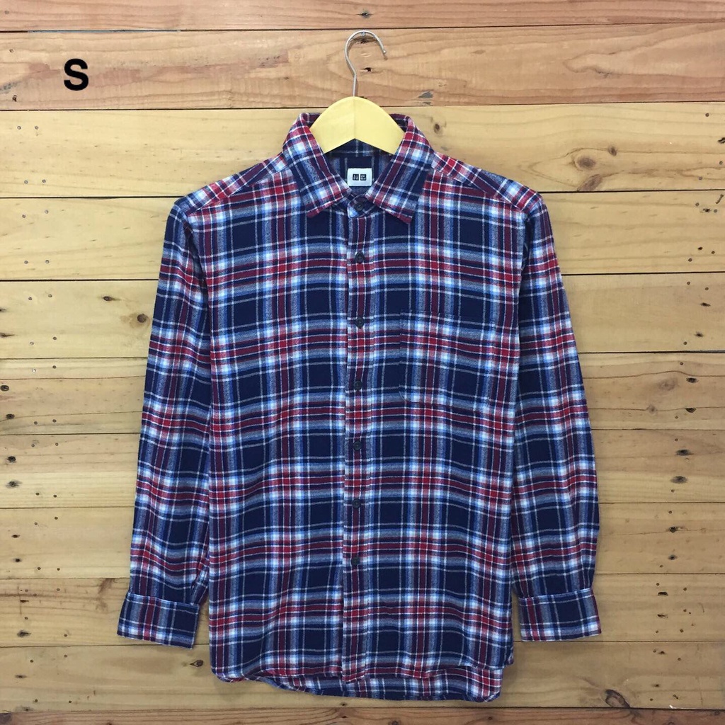 Kemeja Flannel Uniqlo Size S