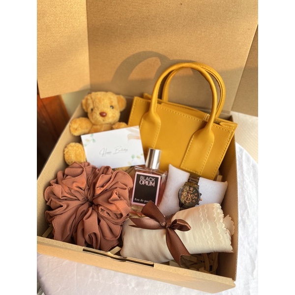 

(MINI ULACREA) PREMIUM HAMPERS / GIFT BOX / KADO CEWE / BIRTHDAY GIFT / KADO ULANG TAHUN