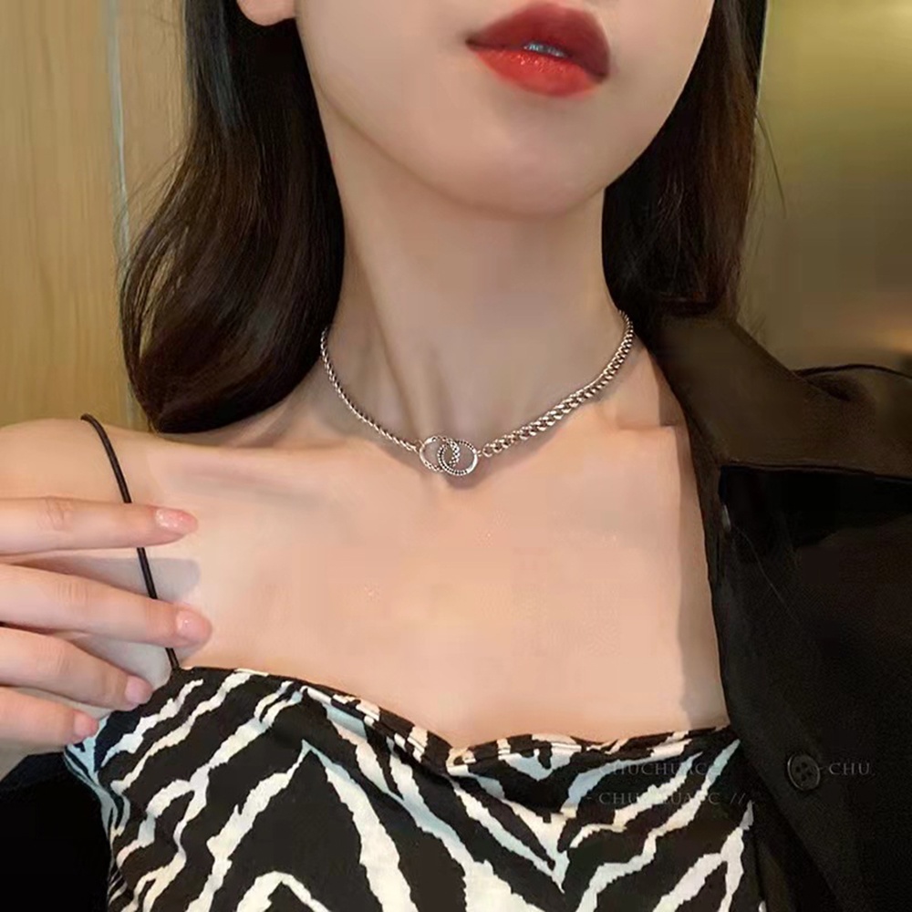 Kalung Rantai Klavikula Liontin Cincin Ganda Gaya punk Hip Hop Untuk unisex