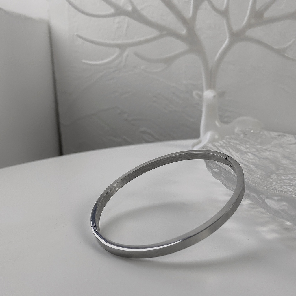 Gelang Bahan Titanium Steel Lapis Silver Gaya Korea Untuk Unisex